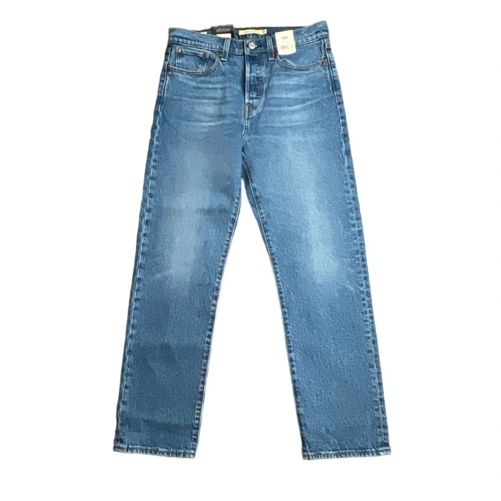 Levi's Women's Premium Wedgie Straight Jeans‎ Size 28 X 28 NEW/NWT